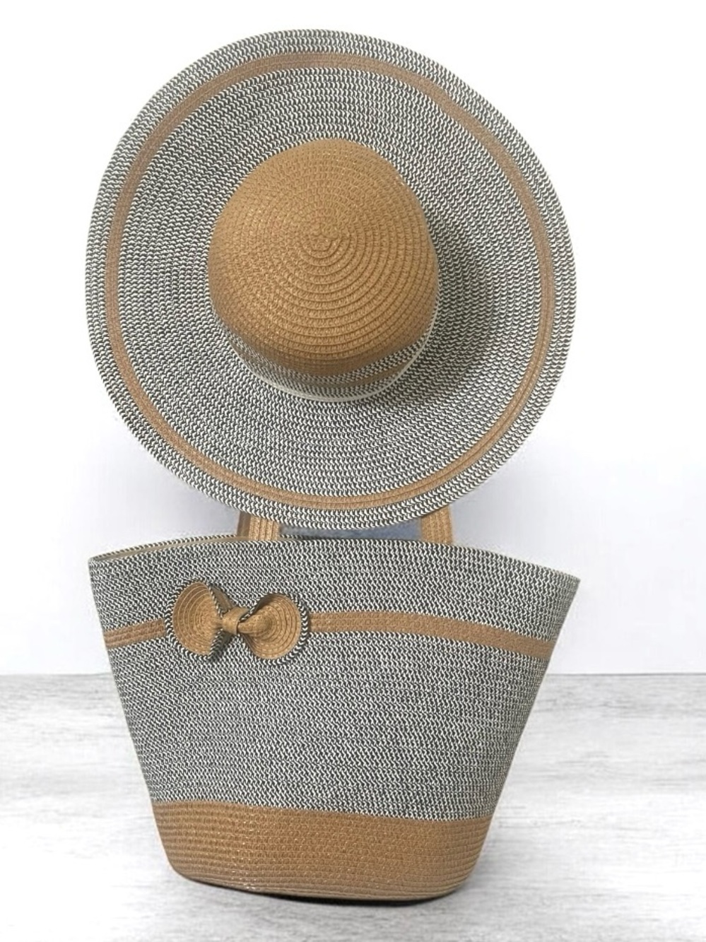 🔥 🆕Tan and Black Woven Striped Straw Floppy Sun Hat & Tote Set